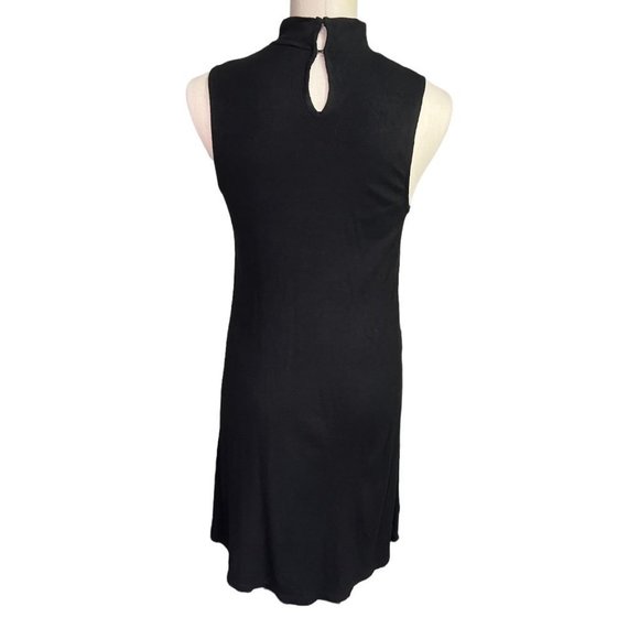 NWT Bebe Rhinestone Spell Out Dress Black Ribbed Size Medium - Picture 3 of 5